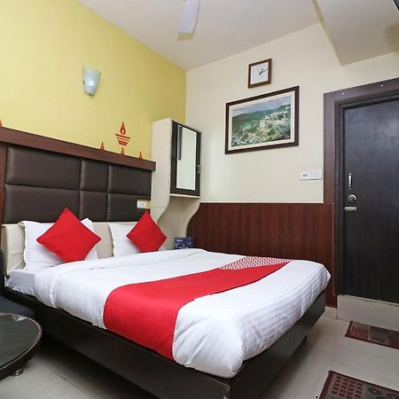 Oyo 2075 Hotel Kota Royal Zewnętrze zdjęcie