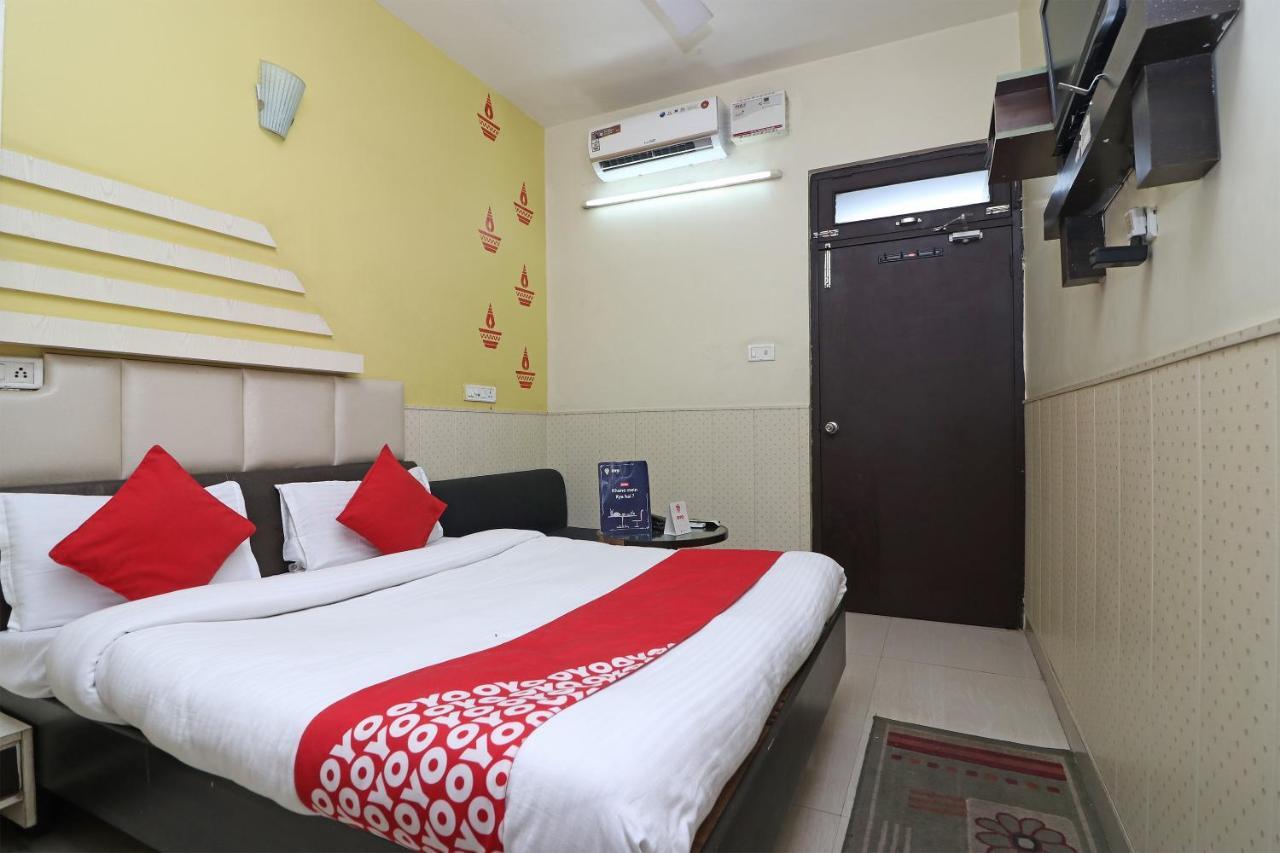 Oyo 2075 Hotel Kota Royal Zewnętrze zdjęcie